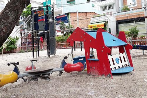 Đảm bảo thiết bị vui chơi an toàn