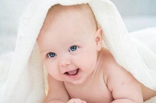 Bố mẹ tuổi này sinh con năm 2019 rất tốt, hưởng phúc lộc song toàn