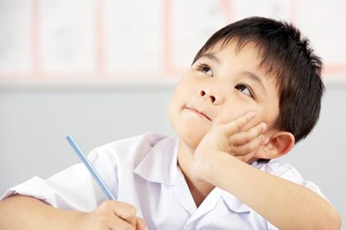 Dạy trẻ thói quen tự học