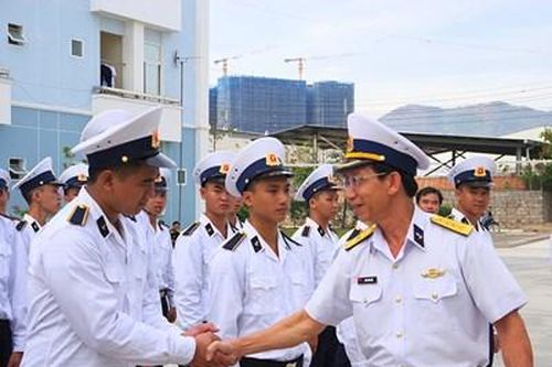 Đưa học viên khóa 63 đi huấn luyện tạo nguồn tại Trường Sĩ quan Lục quân 2
