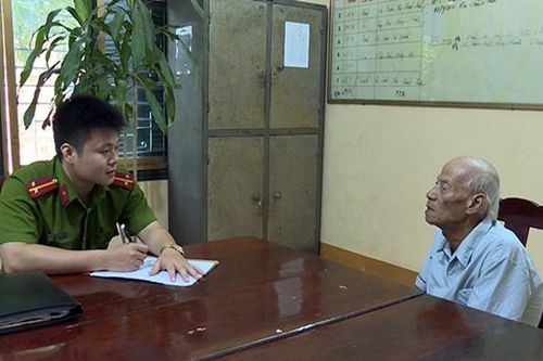 Nhiều bị hại sập bẫy trước chiêu xin việc của 'siêu lừa' gần 90 tuổi
