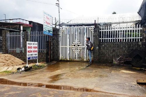 Điều tra cô gái 21 tuổi vay hàng chục tỉ đồng rồi…'vỡ nợ'