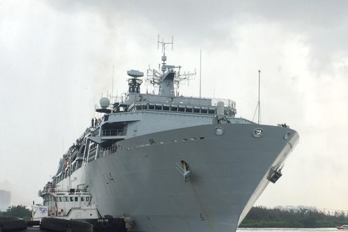Tàu HMS Albion thuộc Hải quân Hoàng gia Anh cập Cảng Sài Gòn
