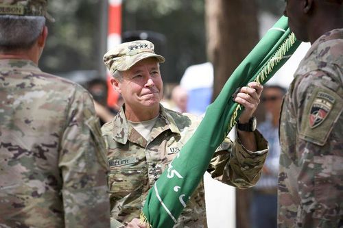 Mỹ chính thức thay thế chỉ huy lực lượng tại Afghanistan