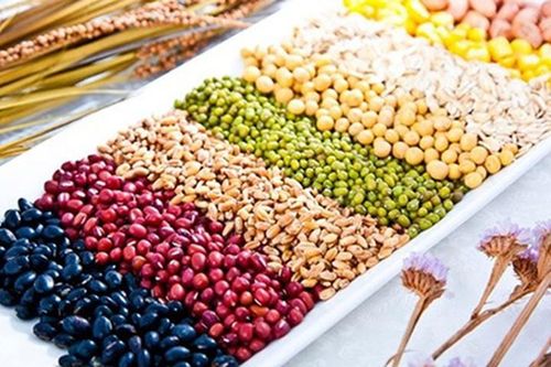 10 thực phẩm ăn thường xuyên sẽ giảm nguy cơ mắc bệnh phổi