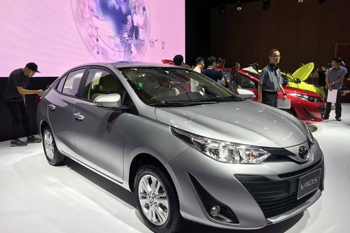 Bảng giá Toyota mới nhất tháng 9/2018: Rẻ nhất 531 triệu đồng