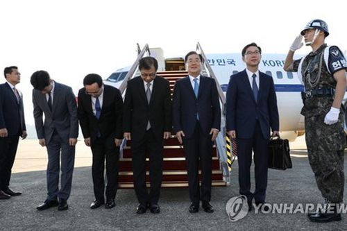 Kim Jong-un gặp đoàn đặc phái viên của Tổng thống Hàn Quốc
