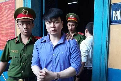 Cuồng ghen, gã chồng đâm chết tình địch trên bàn nhậu