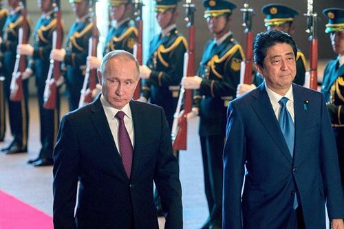Tổng thống Putin đề xuất kí hiệp ước hòa bình, Nhật Bản thẳng thừng từ chối