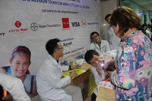 Mang lại nụ cười cho hơn 100 trẻ em em bị dị tật hàm mặt