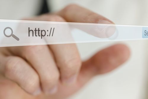 Tên miền giàu từ khóa có tác động tích cực đối với kết quả tìm kiếm