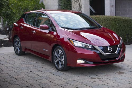 Xe điện bán chạy nhất thế giới có bản mới, giá từ 30.000 USD