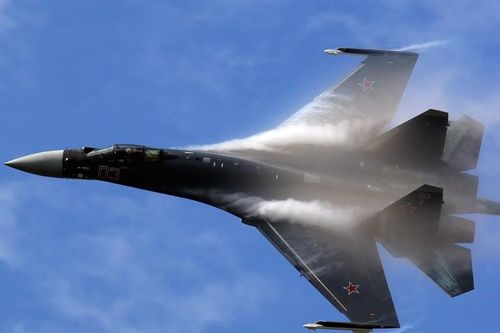 Ác mộng Su-35 Nga 'vượt mặt' siêu tiêm kích F-22 Mỹ?