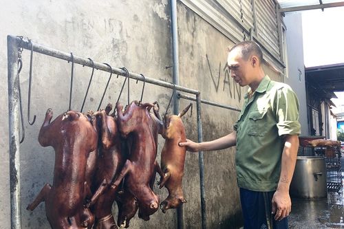 Vận động người dân từ bỏ thói quen ăn thịt chó: Việc khó nhưng cần thiết