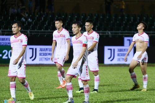Cảm cúm đánh gục đội Sài Gòn trong trận thua thảm ông Miura