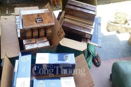 Quảng Bình: Phát hiện và bắt giữ lượng lớn thuốc lá và hàng nhập lậu
