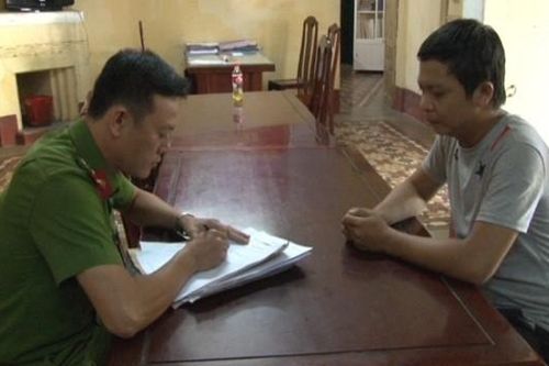 Mang 4 tiền sự, 2 tiền án vẫn đi trộm