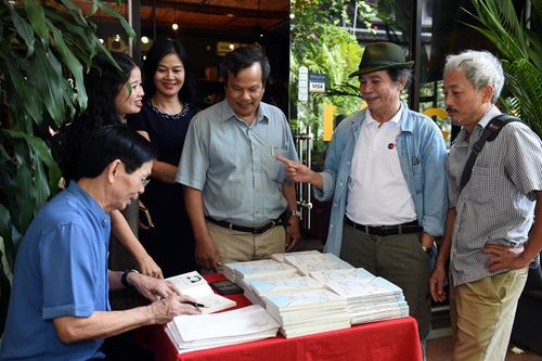 Nguyễn Ngọc Hạnh: Người mang thơ từ làng ra phố
