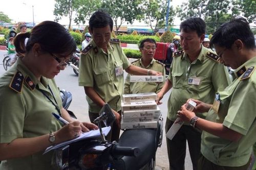 TP. Hồ Chí Minh: Mặt trận chống thuốc lá lậu vẫn tiếp tục nóng