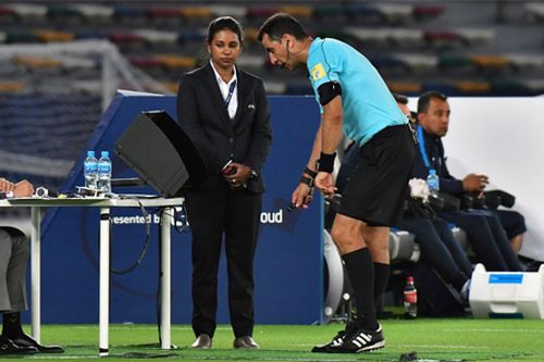 Tuyển Việt Nam sắp có sự hỗ trợ của VAR tại Asian Cup