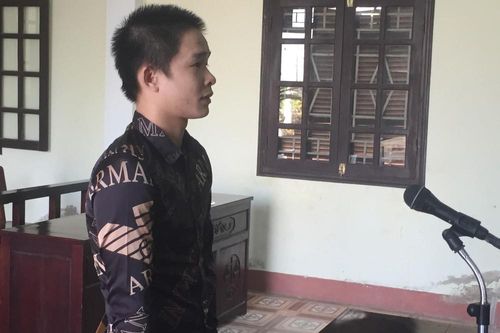 12 tháng tù cho tội tàng trữ trái phép chất ma túy