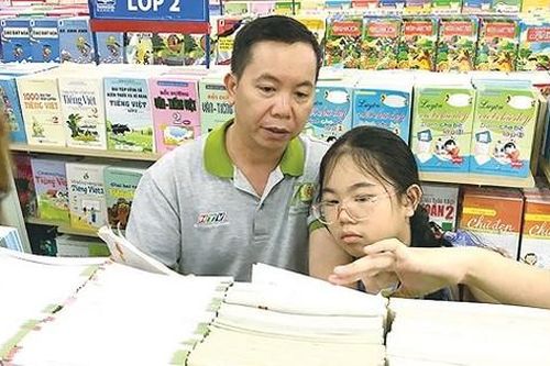 Bộ GD&ĐT: Hiệu quả dạy học không cao nếu HS trả lời trực tiếp vào SGK