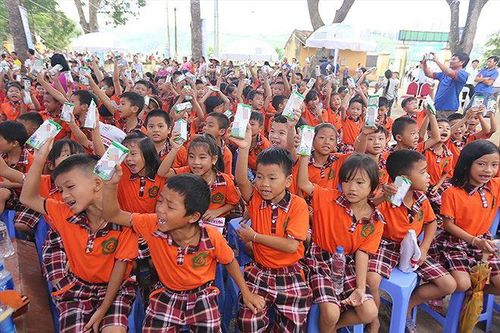 Đề án Sữa học đường: Vì tầm vóc trẻ em VN