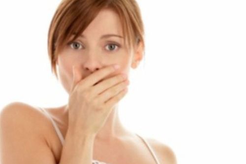 Nhiều người mắc ung thư miệng vì sai lầm ngớ ngẩn trong việc đánh răng