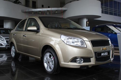 Sedan hạng B rẻ nhất VN giảm giá về mức 379 triệu đồng