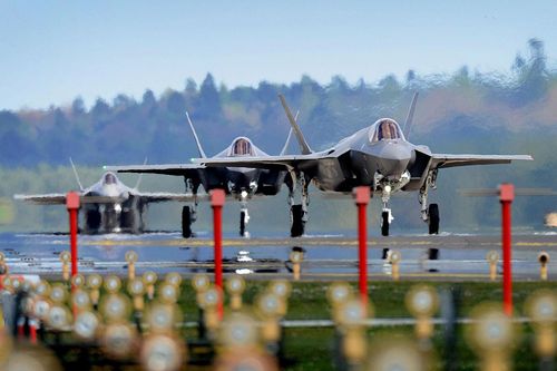 Mỹ đình bay đối với toàn bộ phi đội tiêm kích đa năng F-35 sau vụ tai nạn