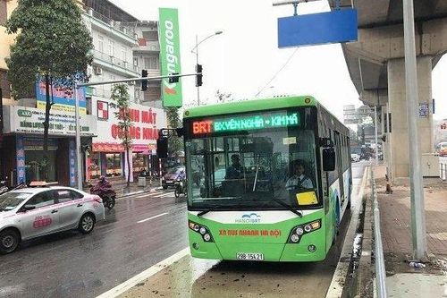 Hà Nội cử 3 đoàn khảo sát buýt nhanh BRT: 1 đoàn không báo cáo, 2 đoàn báo cáo không liên quan