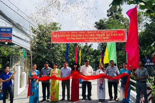 Lai Vung: 2 cầu nông thôn hơn nửa tỷ đồng được đưa vào sử dụng