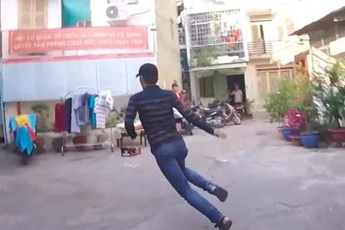 Cảnh sát giao thông mưu trí đuổi bắt đối tượng trộm cắp tài sản