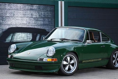 Choáng với xe cổ Porsche 911 phục chế giá tới 54 tỷ đồng