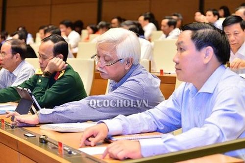 Thông qua danh sách 48 người được lấy phiếu tín nhiệm