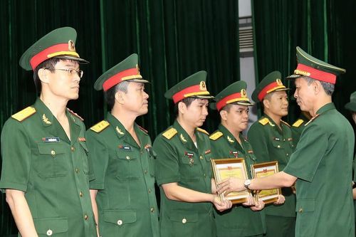 Học viện Kỹ thuật Quân sự tổng kết phong trào Thi đua Quyết thắng