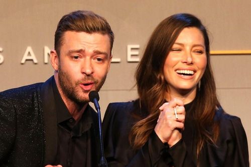Justin Timberlake kể lần đầu gặp vợ: 'Chỉ mình cô ấy cười khi tôi đùa'