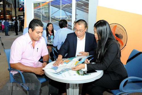 Việt Nam mong muốn tăng cường quan hệ đầu tư thương mại với Cuba