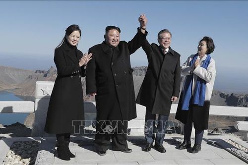 Tổng thống Moon Jae-in sẽ đưa ông Kim Jong-un lên ngọn núi cao nhất của Hàn Quốc