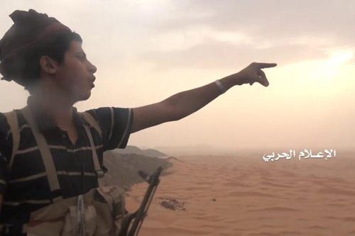 Kinh khủng lực lượng Houthi tự chế UAV mang tên lửa tấn công quân liên minh Ả rập