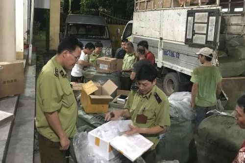 Mô hình Tổng cục Quản lý thị trường lên đến… nghị trường