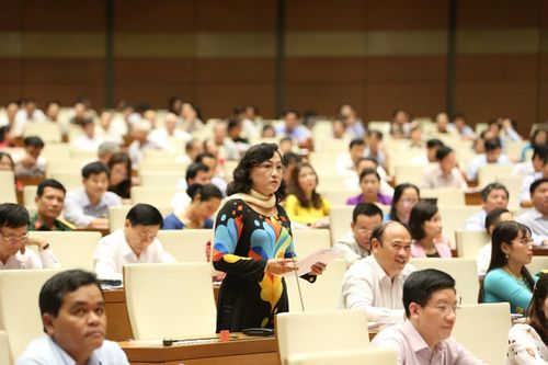 'Bơm nước vào vật nuôi trước khi giết mổ' là hành vi bị cấm