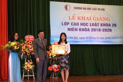 '2 năm của khóa học Thạc sĩ Luật sẽ là khoảng thời gian đáng nhớ trong cuộc đời mỗi người'