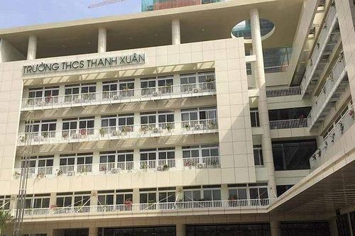 Xôn xao đóng tiền ở Trường THCS Thanh Xuân, phụ phí gấp 10 học phí