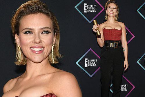 Sắc vóc rực lửa của mỹ nhân gợi tình Scarlett Johansson
