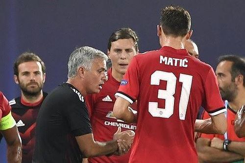 Nội bộ M.U lại nổi sóng: Đồng đội bức xúc với Matic