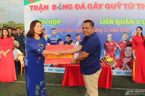 Hoạt động hỗ trợ người nghèo ở các địa phương