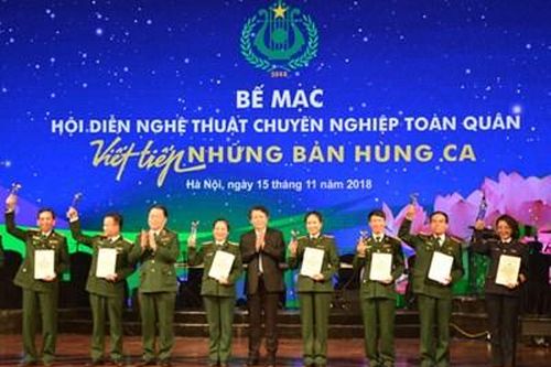 Bản hùng ca mới của những nghệ sĩ, chiến sĩ