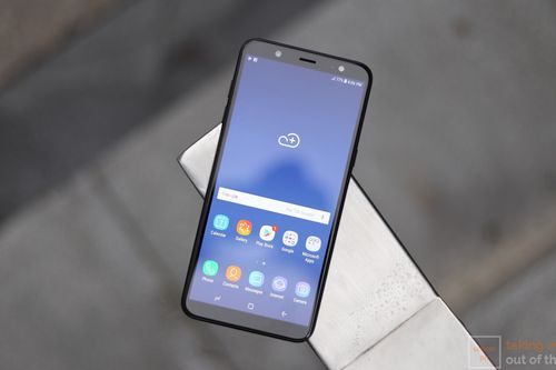 Smartphone không tai thỏ: Chọn Nokia 7 Plus, Galaxy J8 hay Vivo V7+?