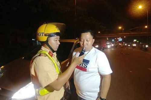 Bất lực với 'Ma men'